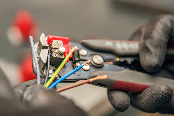 Best Electrical Installation Contractor  in Cleveland, OK